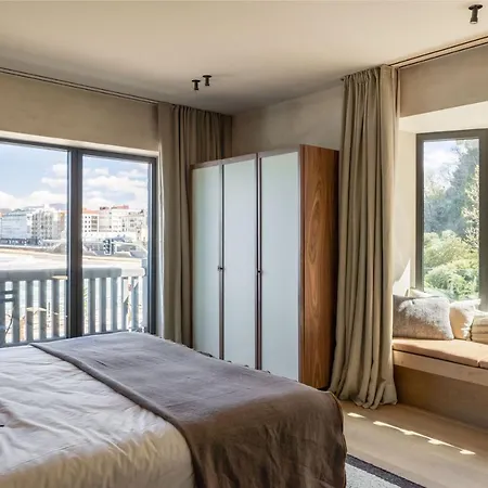 Ur Bare Szálloda 4*