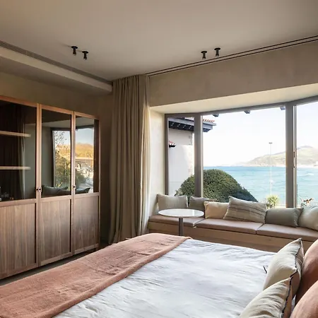 Ur Bare Szálloda Zarautz