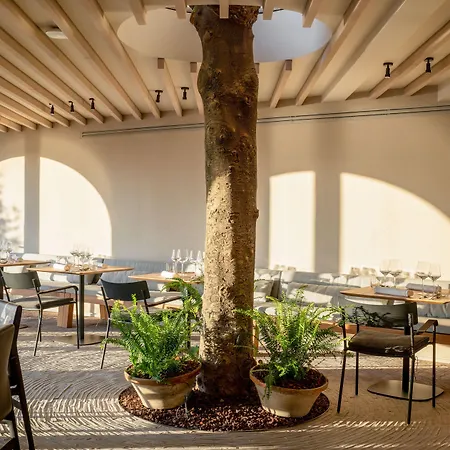 Szálloda Ur Bare 4*