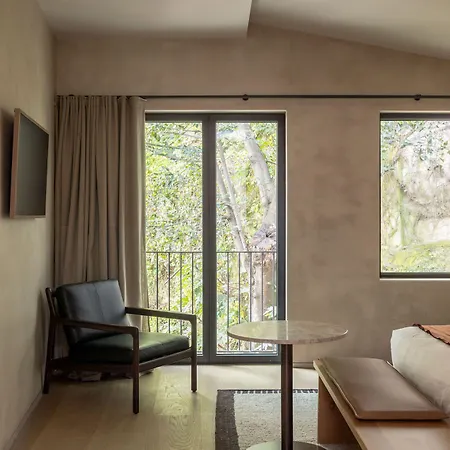 Szálloda Ur Bare 4*