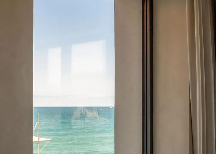 Ur Bare 자라우츠